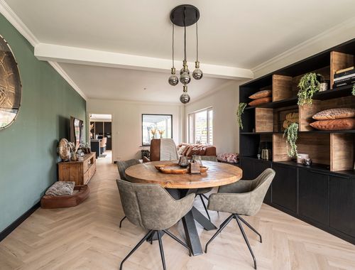                                        Woning te koop in Minderhout, € 495.000
