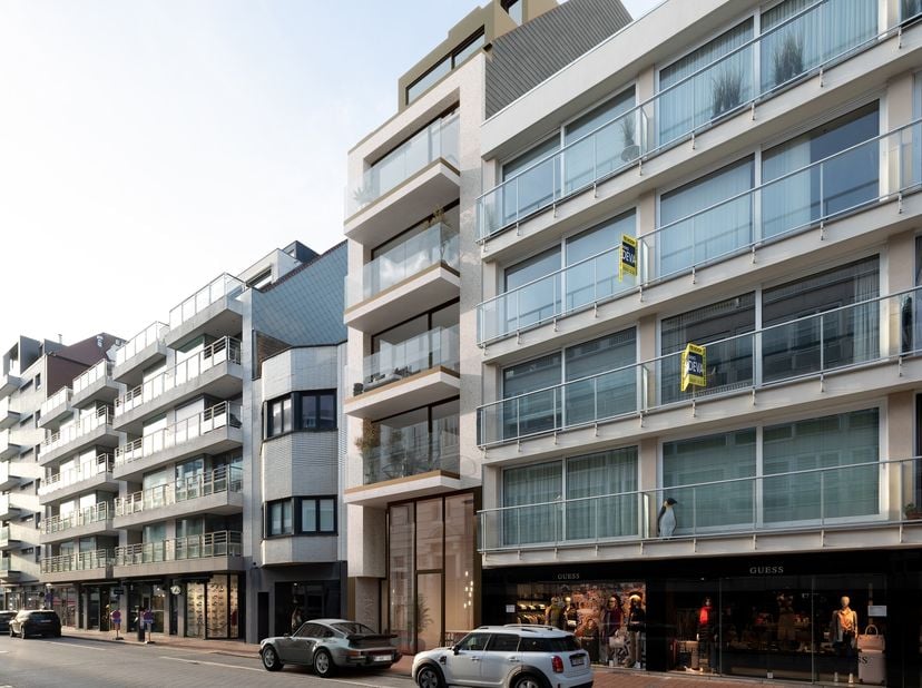 Appartement te koop
                    in 8300 Knokke