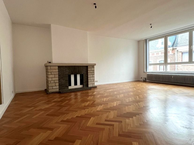 Appartement à louer
                    à 3290 Diest