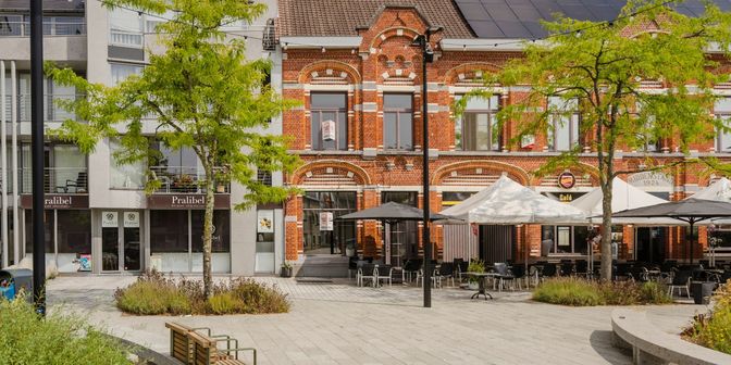Bedrijfsvastgoed te huur in Marktplein 25, 8520 Kuurne