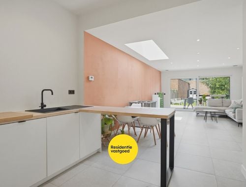                                         Woning te koop in Sint-Kruis, € 399.000
