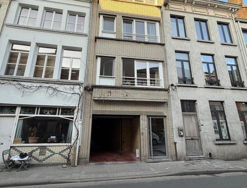                                         Garage en sous-sol à louer à Gent, € 85
