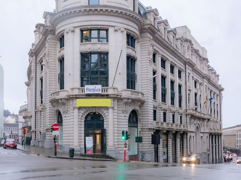 Volledige toegang tot professionele kantoorruimte voor 2 werknemers in Regus Central Station<br />
<br />
Dit aanbod omvat een eigen kantoorruimte met