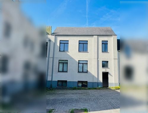                                         Woning te koop in Couture-Saint-Germain, € 360.000

