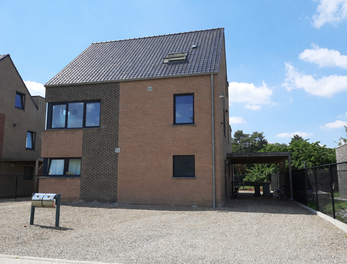                                         Gelijkvloers app. te huur in Bocholt, € 950
