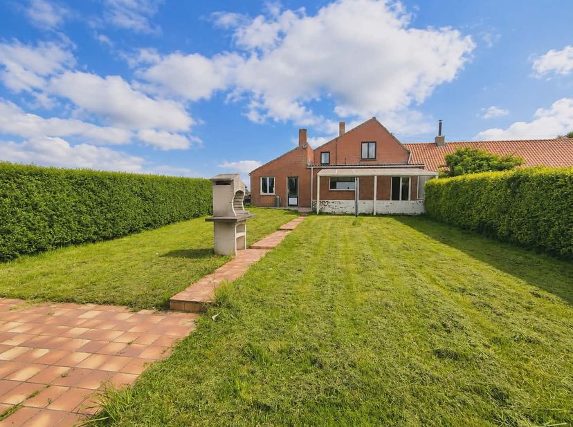 Maison à vendre
                    à 8630 Houtem
