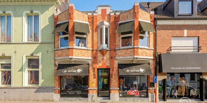 Bedrijfsvastgoed te koop in Stationsstraat 139, 8790 Waregem