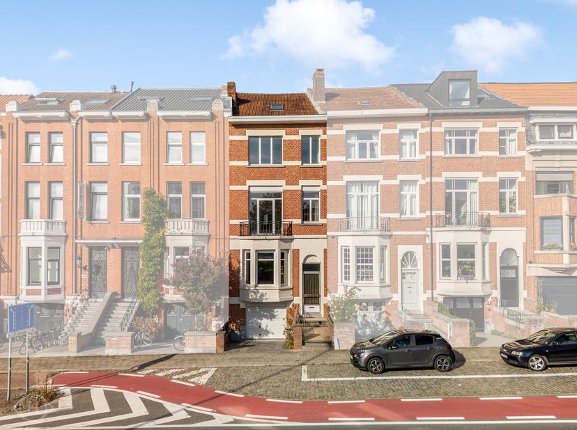 Huis te koop in Naamsevest 34,
                    3000 Leuven