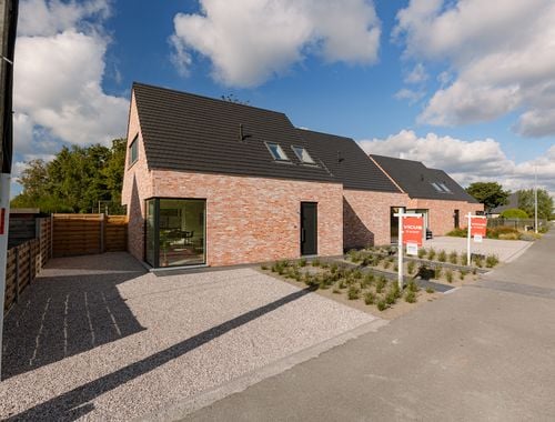                                         Maison à louer à Torhout, € 1.200
