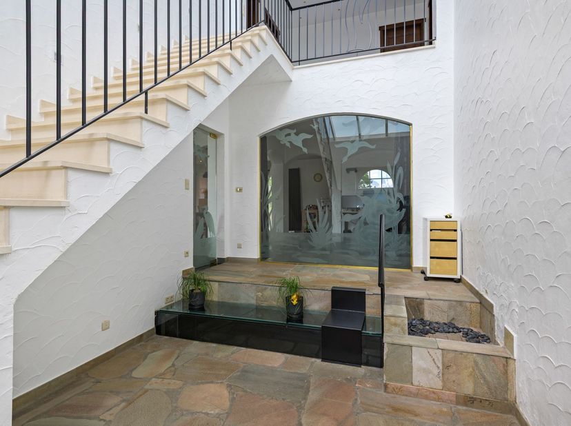 Maison ouverte avec 4 chambres et un grand jardin<br />
Espace et confort de vie<br />
Cette maison ouverte située au 84 Linterseweg à Budingen allie