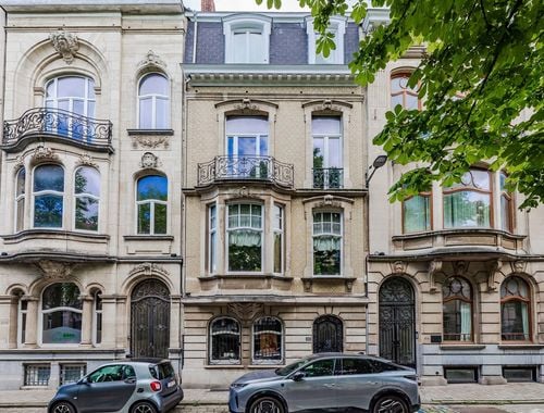                                         Woning te koop in Vorst, € 990.000
