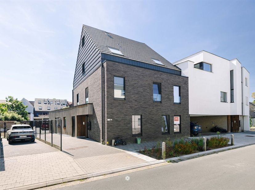 Appartement te koop in Dorpsdam 1C bus 001,
                    9120 Vrasene