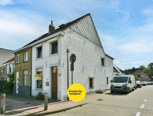                                         Maison à vendre à Sint-Andries, € 239.000
