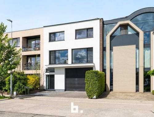                                         Bel-étage te koop in Sint-Kruis, € 449.000
