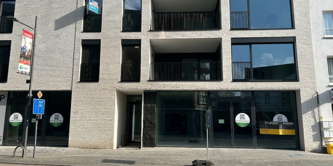 Bien professionnel à vendre à Voogdijstraat 16, 2400 Mol