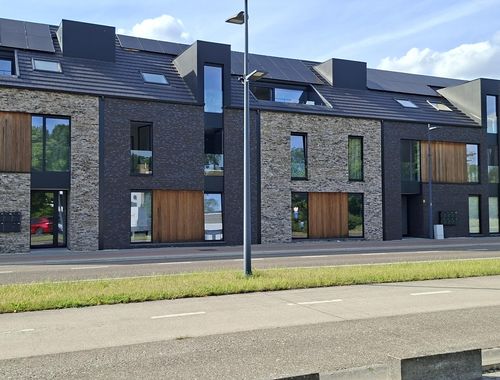                                         Appartement à louer à Gruitrode, € 895
