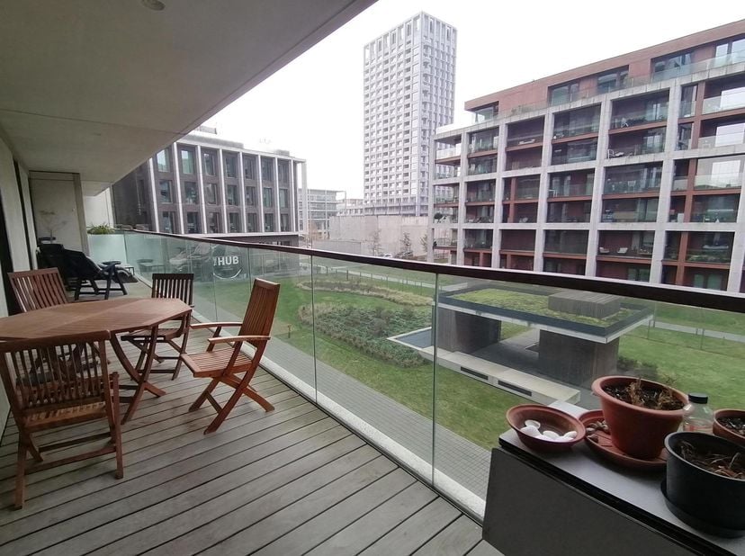 ZF - D2.4 Scheldekaai en Zuiderflank vormen samen een residentieel project binnen Nieuw Zuid, goed voor 69 appartementen en 1 commerciële ruimte. Zuid