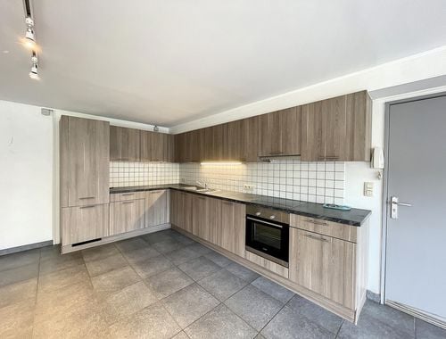                                         Appartement à louer à Hamois, € 600
