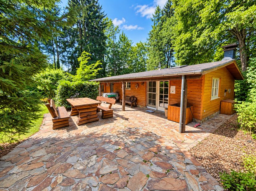 Huis te koop in Petite Mormont 13,
                    6666 Wibrin