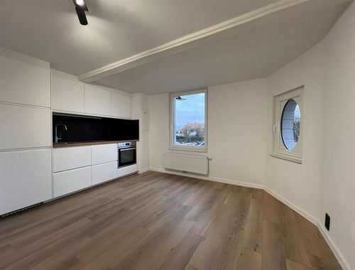                                         Appartement te huur in Templeuve, € 695
