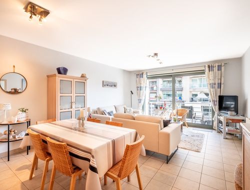                                         Appartement te koop in Sint-Idesbald, € 335.000
