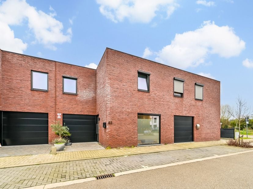 Maison à vendre
                    à 9240 Zele