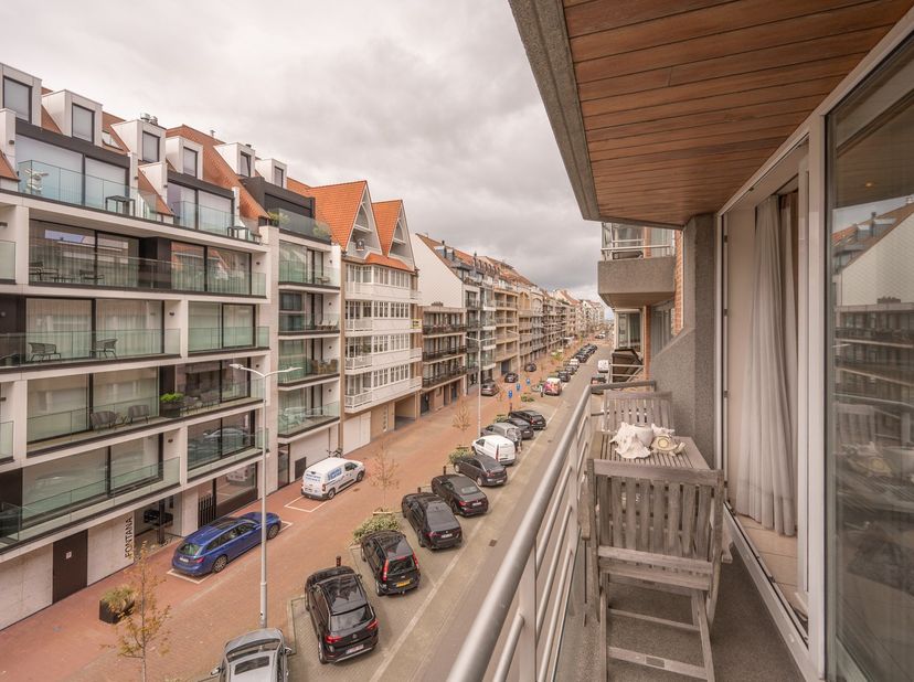 Appartement te koop in Paul Parmentierlaan 124 bus 3.1,
                    8300 Knokke