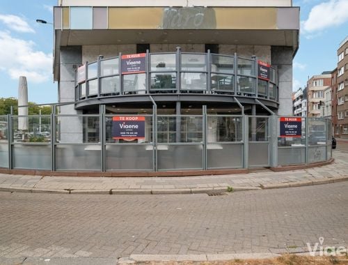                                         Bâtiment commercial à vendre à Oostende, € 1.850.000
