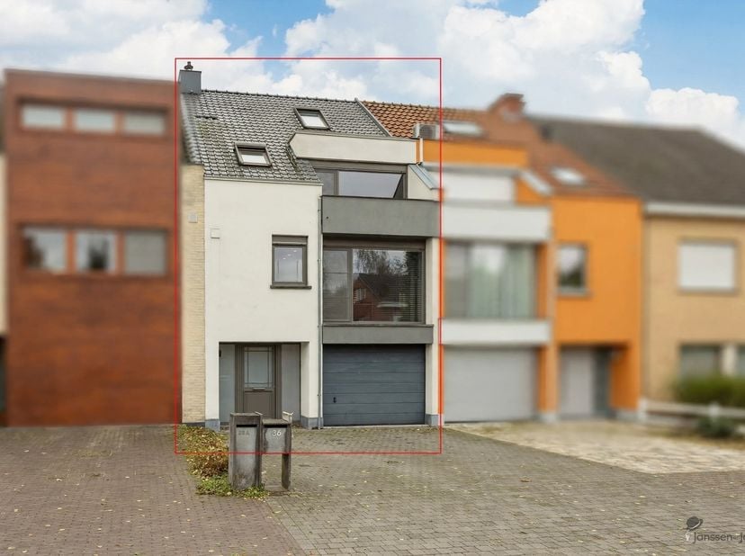Huis te koop in Filip De Pillecynlaan 36,
                    9185 Hamme