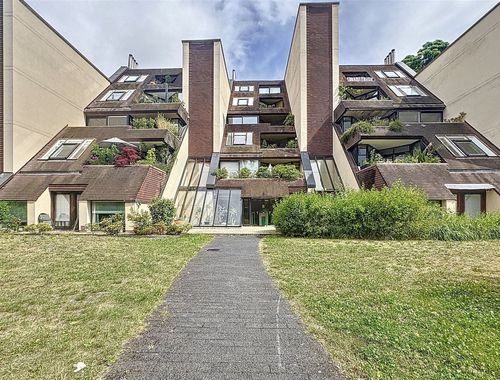                                         Appartement à vendre à Bruxelles, € 285.000
