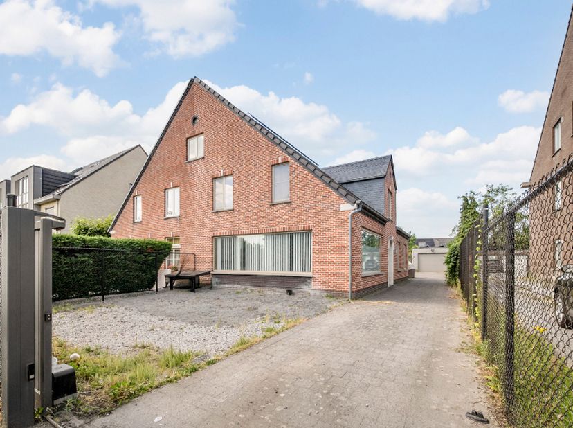 Maison à vendre
                    à 9100 Sint-Niklaas