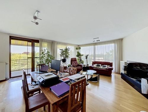                                        Appartement te huur in Sint-Lambrechts-Woluwe, € 1.950

