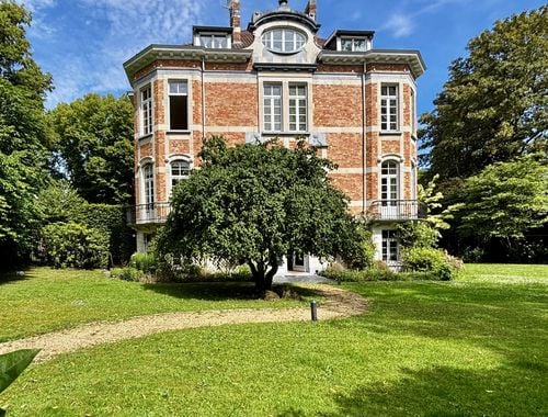                                         Maison à vendre à Uccle, € 1.990.000
