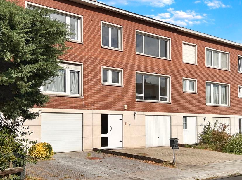 Maison à vendre à ,
                    1330 Rixensart