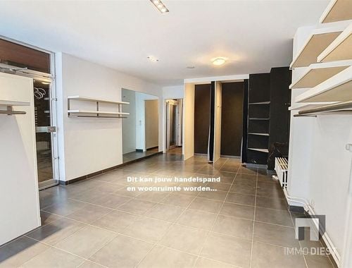                                         Handelsgelijkvloers te koop in Beringen, € 175.000

