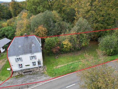                                         Eengezinswoning te koop in Lacuisine, € 185.000
