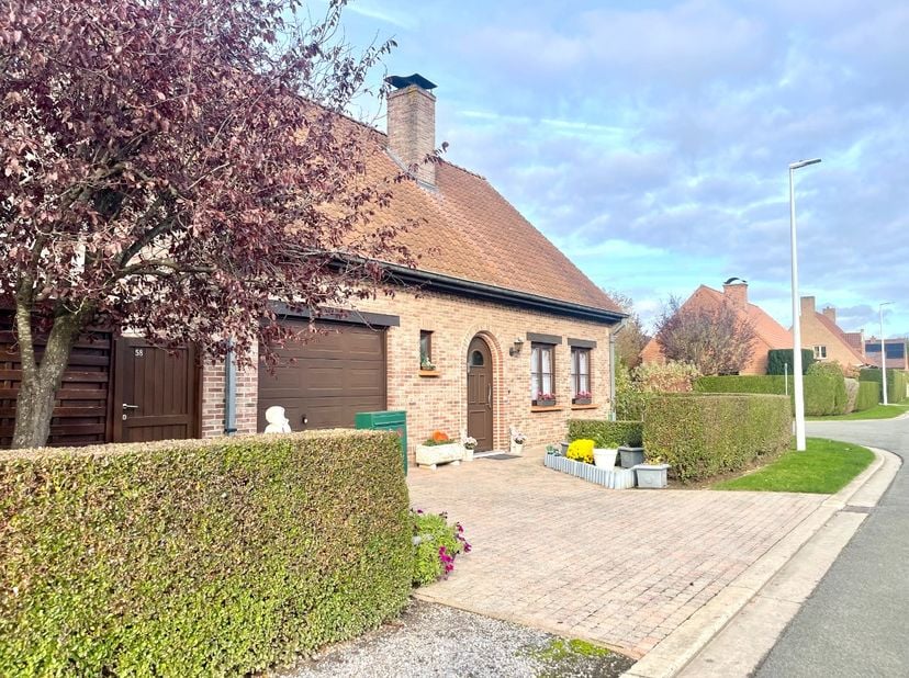 Huis te koop in Betlehem 58,
                    8930 Menen