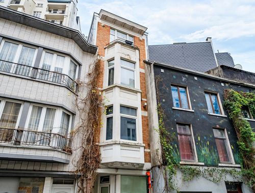                                         Appartement à vendre à Bruxelles, € 175.000
