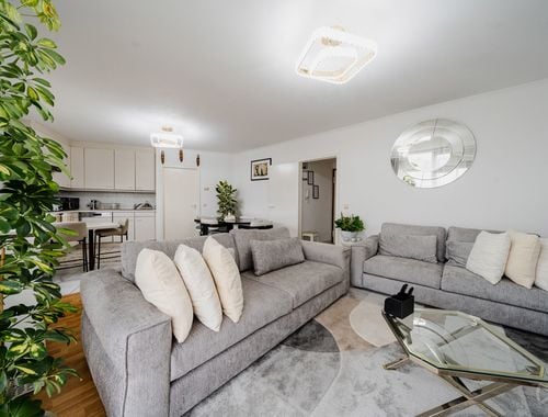                                         Appartement te koop in Sint-Jans-Molenbeek, € 179.000
