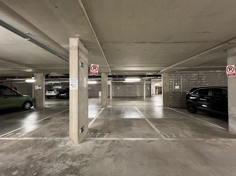 Garage à louer
                    à 3970 Leopoldsburg