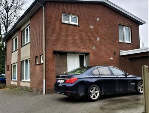                                         Maison à louer à Beringen, € 1.250
