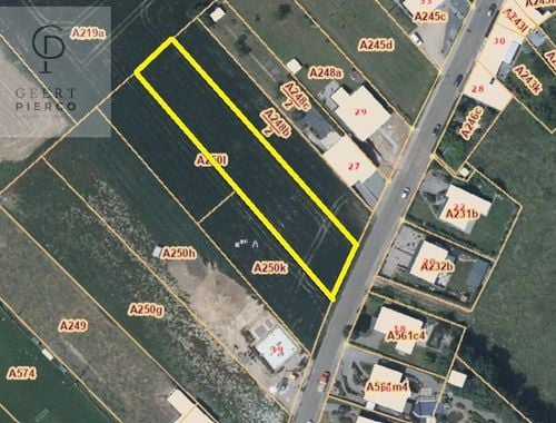                                         Bouwgrond te koop in Racour, € 120.000
