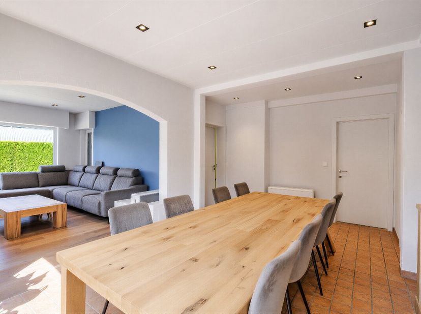Maison à vendre
                    à 9930 Zomergem