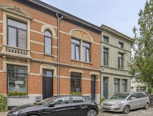                                         Maison à vendre à Antwerpen, € 395.000
