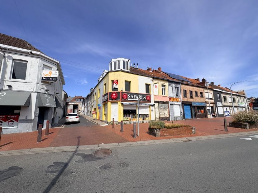 Huis te koop in Bakkersstraat 2a,
                    8930 Menen