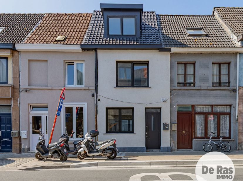 Huis te koop in Phoenixstraat 93,
                    9000 Gent