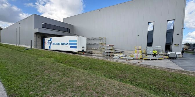 Bedrijfsvastgoed te huur in Baron Van Loolaan 15, 9940 Evergem