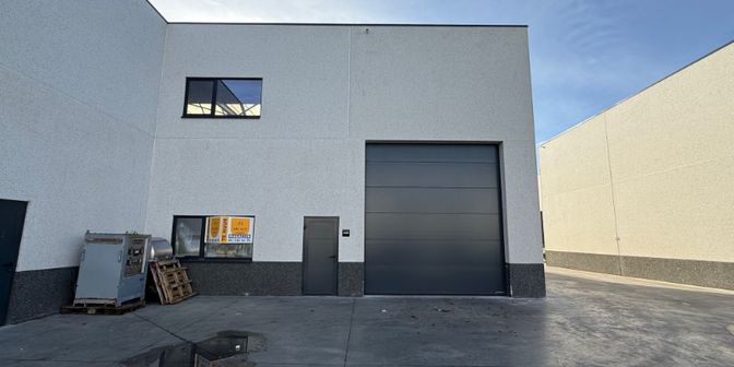 Bedrijfsvastgoed te huur in Sluis 2 bus 0011, 9810 Eke