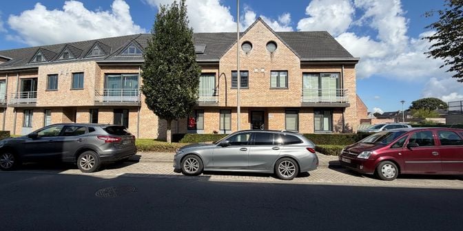 Appartement te huur in Elsum 195 bus A, 2440 Geel