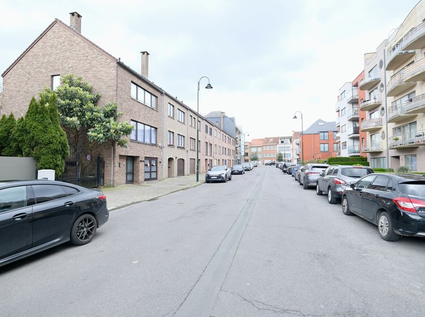 Appartement te koop
                    in 1080 Sint-Jans-Molenbeek